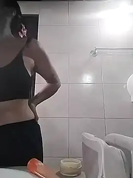 Renata blue online show from April 11, 8:45 pm