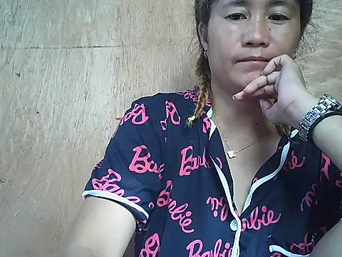 lovelyxxx88 online show from February 9, 12:35 am