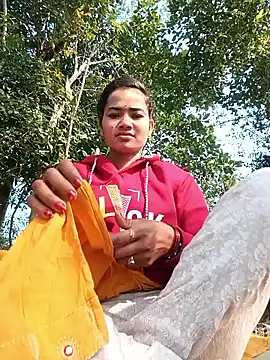 Jooli sakya online show from January 11, 8:52 am