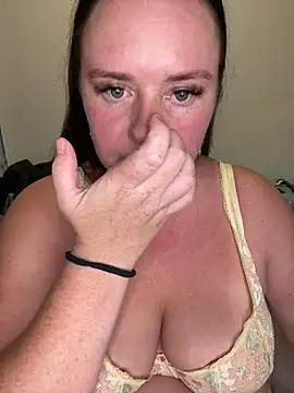 carinabro10 online show from January 14, 8:52 am