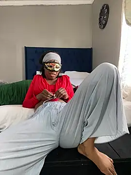 CreamyCupCake 96 online show from April 11, 12:09 pm