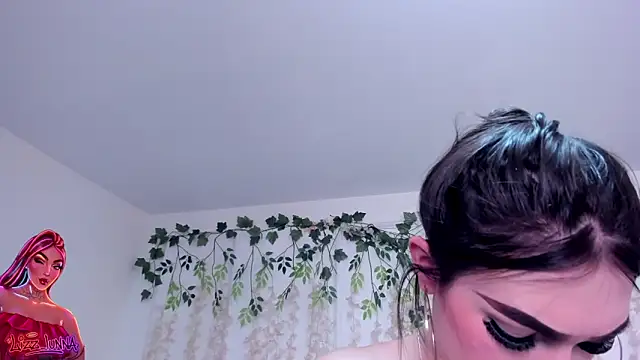 lizz lunna online show from March 11, 9:06 pm