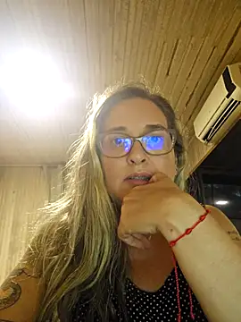 bellafortune69 online show from January 10, 10:14 pm