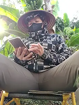 leona118 online show from April 10, 8:53 am