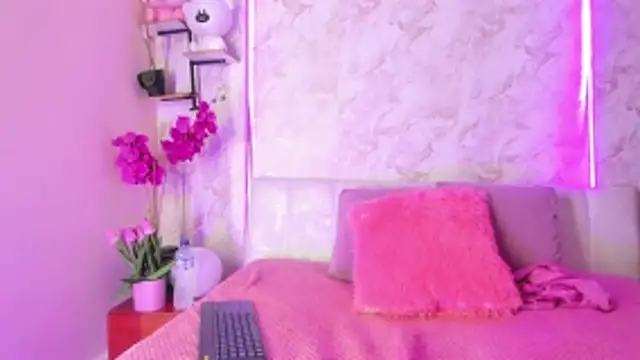 KimiNaru online show from April 17, 4:14 am