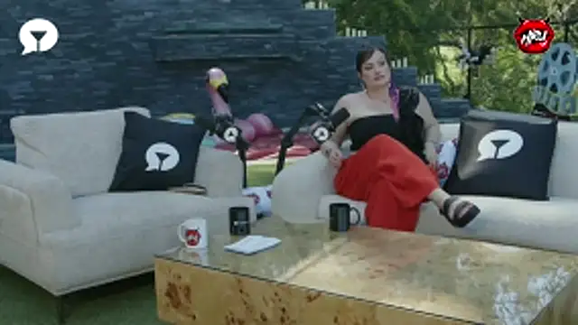 hollyrandall online show from February 27, 7:46 pm