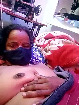 kiiuu sexe online show from January 31, 7:11 pm