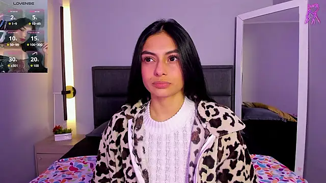 lilith petit  online show from March 14, 1:45 pm