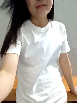 Vanvan68xx online show from April 14, 9:59 pm