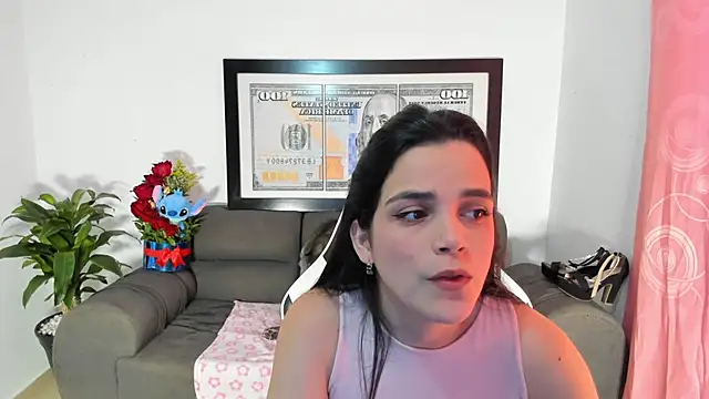 LucianaMoreau online show from March 8, 8:57 pm