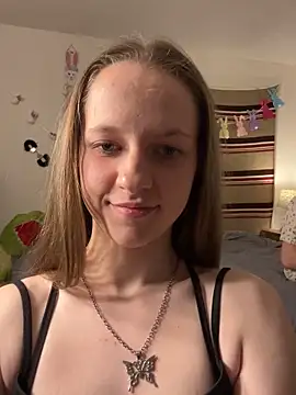 NoFilterAngels online show from April 4, 3:49 am