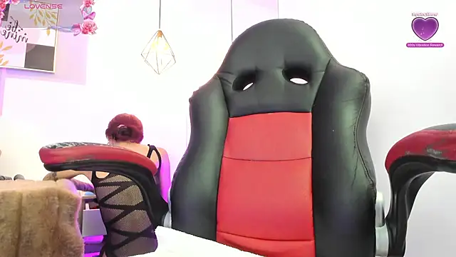 april jones05 online show from February 21, 12:06 pm