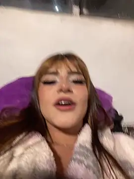 ivy-777 online show from March 28, 1:05 am