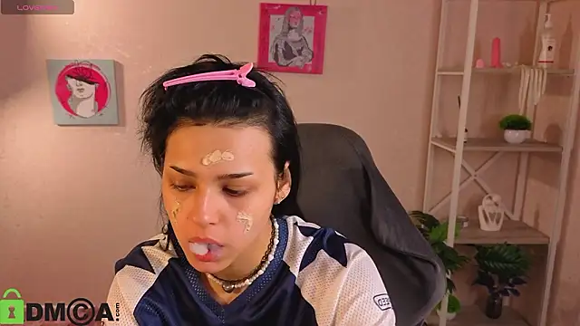 Leslie Wholsh online show from February 28, 1:27 am