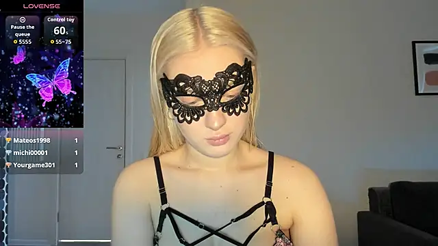 Polly Skil online show from June 3, 3:39 pm