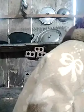 out-lustt online show from February 9, 2:14 am