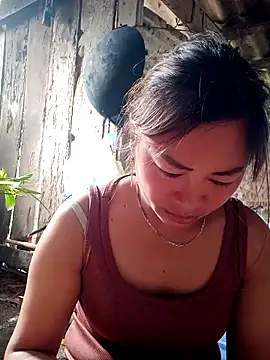 out-lustt online show from March 27, 8:05 am