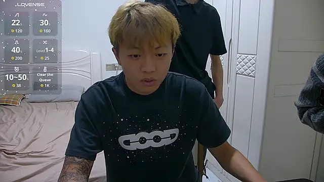 Chocolates-001 online show from March 18, 4:01 pm