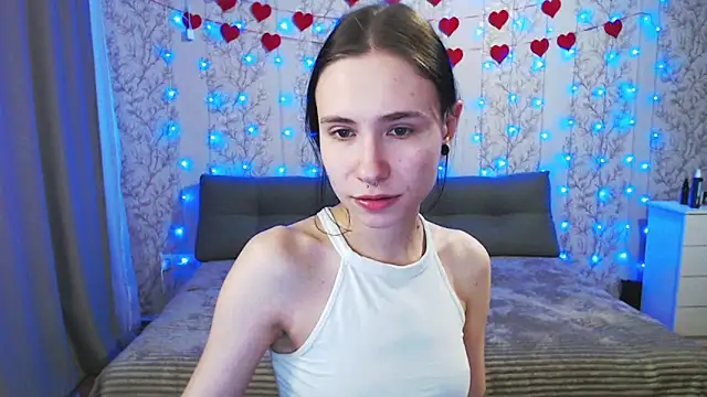 SnowWhite Lissa online show from March 27, 5:35 pm