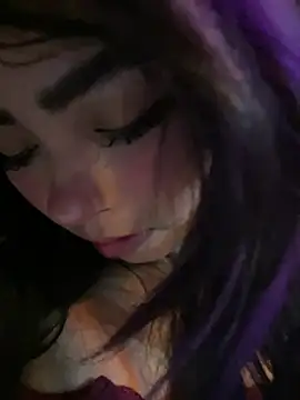 pinkybombon online show from April 18, 2:03 am