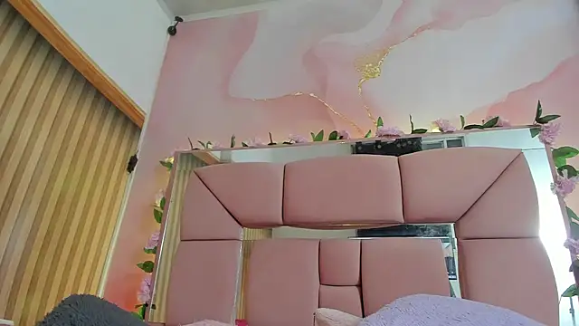 amy  rose   online show from June 29, 3:02 am