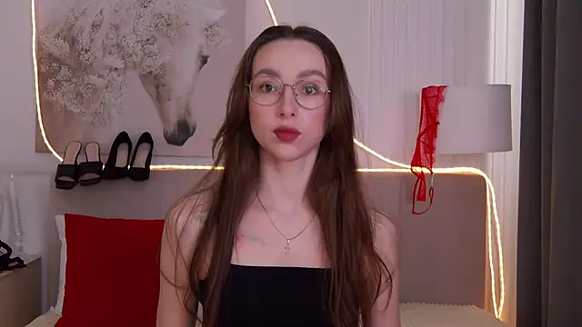 Emily Simon online show from March 28, 4:23 am