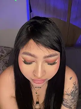 whithiie online show from January 18, 3:03 am