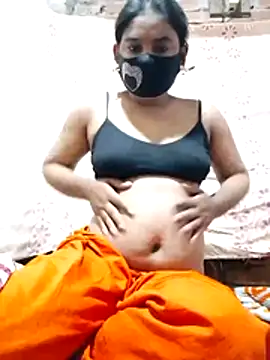 Hot Sweeti online show from February 7, 10:41 am