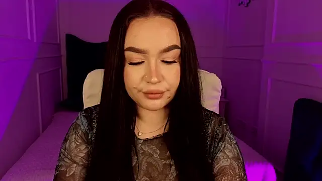 tinafox  online show from March 3, 8:31 am