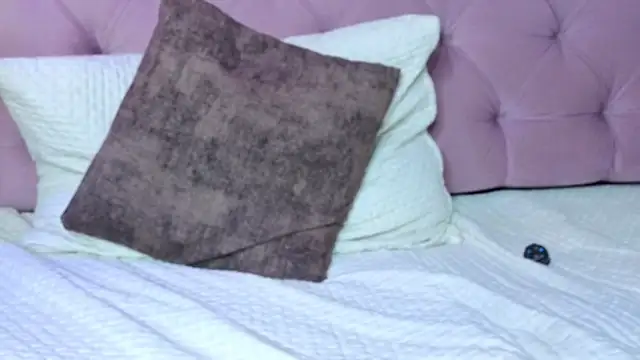 amber  moon1 online show from May 28, 1:58 am