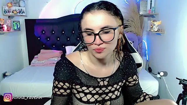 AriaDark online show from April 12, 9:06 pm