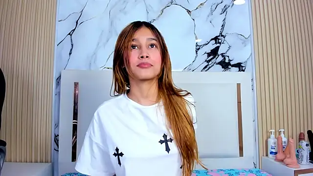 Zoehoney hl online show from March 26, 4:36 am