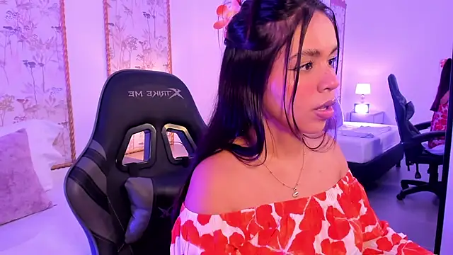 rubby grundy online show from February 19, 2:33 am