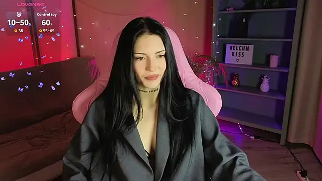 Kelly  Bunny online show from February 10, 5:54 am