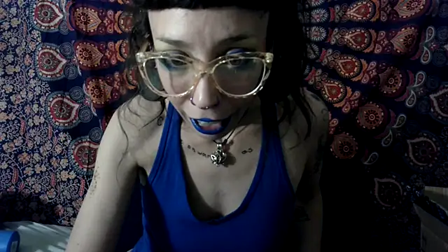 xxEMMxxx online show from January 17, 9:06 am