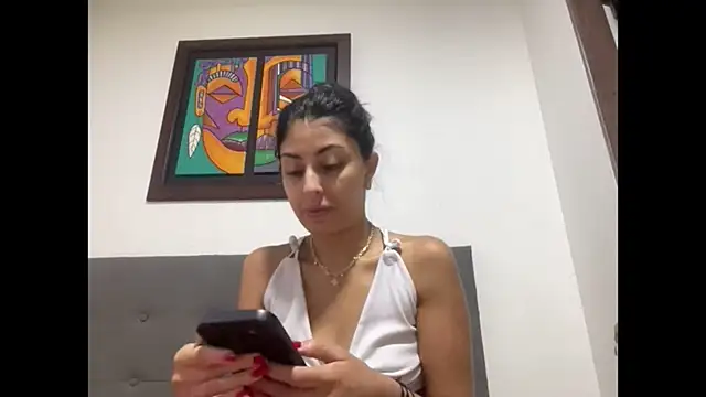 AbrilSantosxo online show from June 6, 12:55 pm
