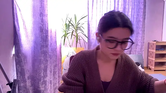 SaintMari online show from February 1, 12:15 pm