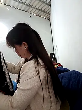 Elizabeth8 online show from February 28, 9:41 am