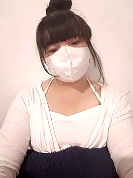 Elizabeth8 online show from February 20, 2:40 pm