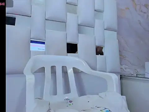 Mariam Rossee online show from April 24, 1:30 am