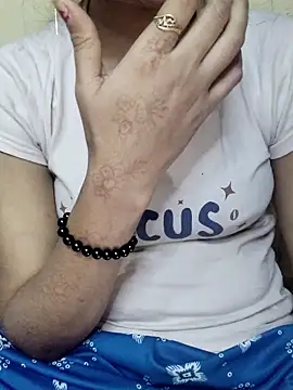 annugirl online show from February 20, 11:23 am