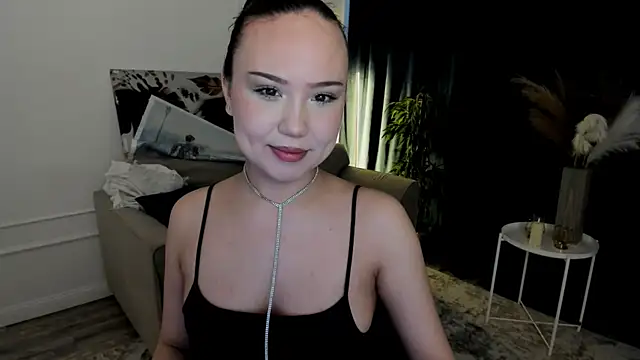 GlowMe online show from April 5, 11:42 am