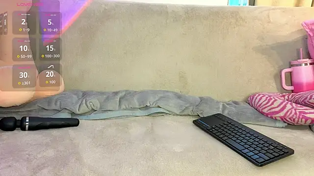 Samantha Ros online show from June 4, 2:43 pm