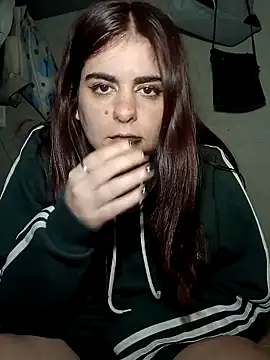 CherryRabitt online show from March 25, 4:39 am