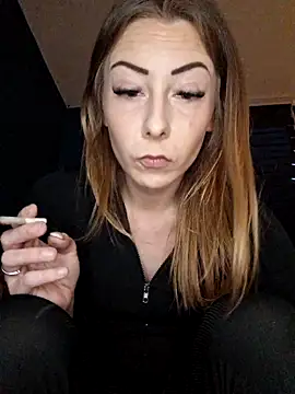 dewimp1 online show from March 4, 5:41 pm