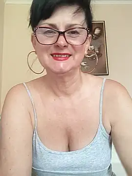 AliceSwan57 online show from June 10, 6:56 am