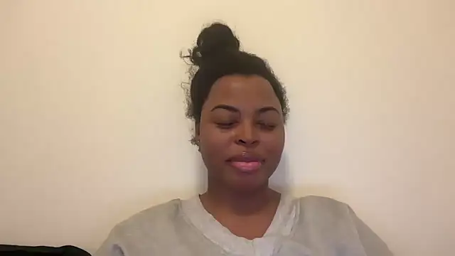 amararosexx online show from January 18, 8:27 pm