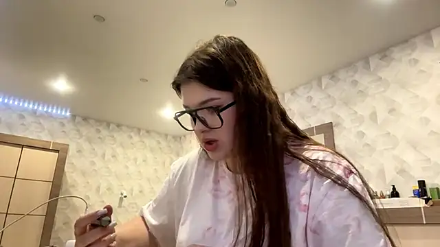  MaryLove  online show from March 2, 4:25 pm