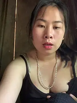 patry33 online show from April 11, 1:22 am