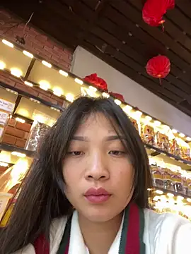 Lyn-be99 online show from March 27, 9:43 am